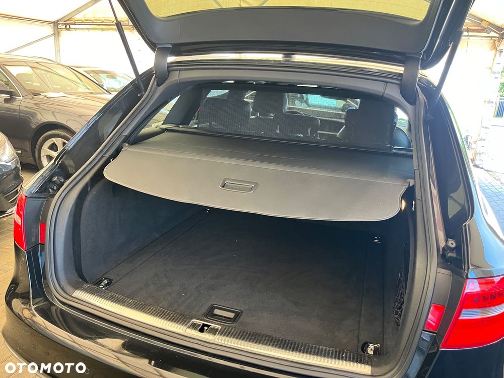Audi A4 Avant 2.0 TDI DPF multitronic S line Sportpaket - 30
