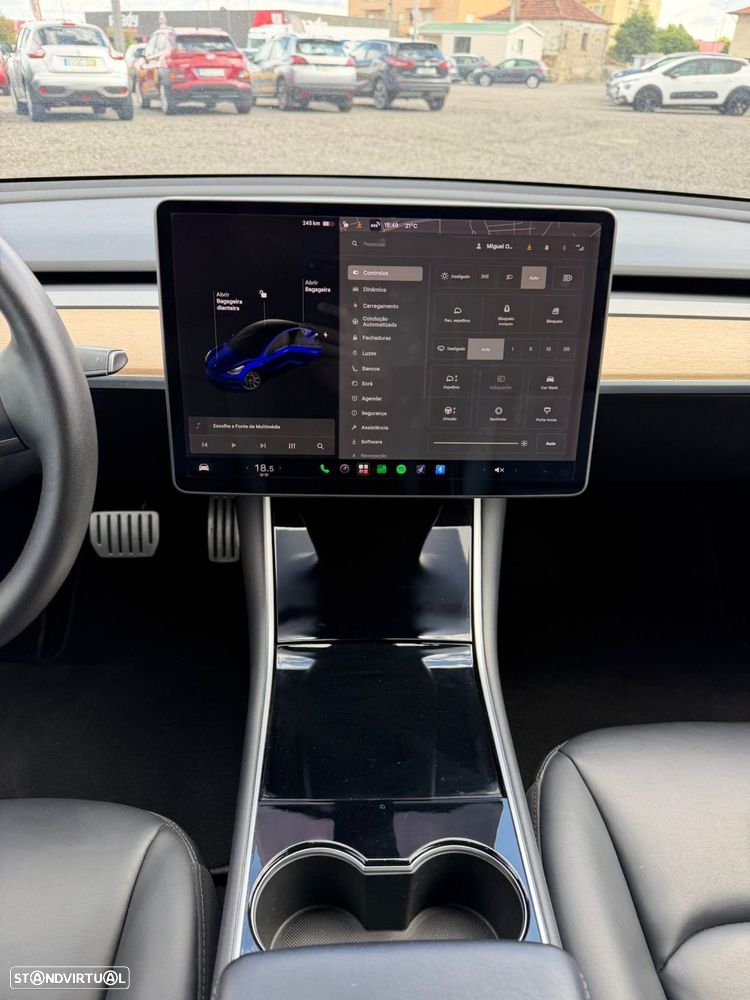 Tesla Model 3 Performance Dual Motor AWD - 19
