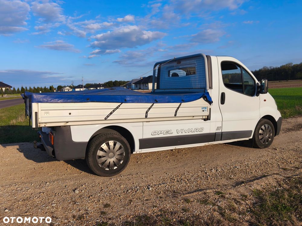 Opel Vivaro - 4