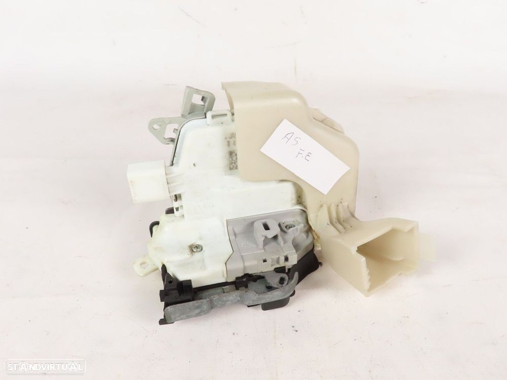 Fecho da porta Esquerdo/Frente Seminovo/ Original AUDI A4 (8K2, B8)/AUDI A4 Avan... - 1