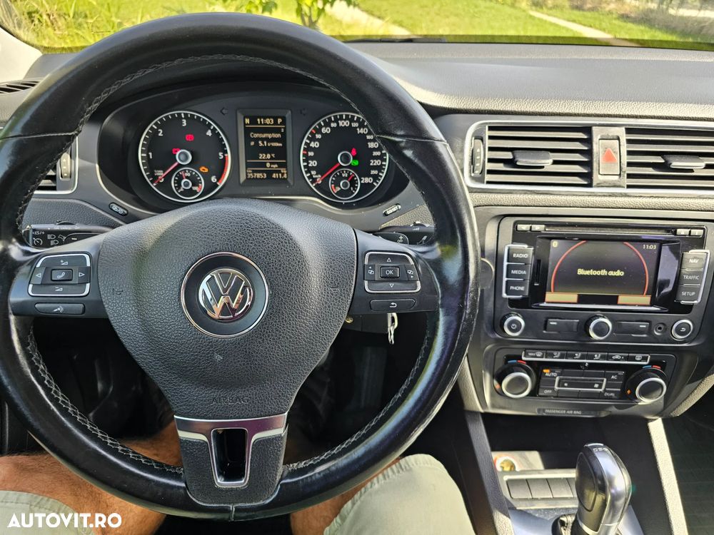 Volkswagen Jetta 2.0 TDI DPF Comfortline DSG - 36