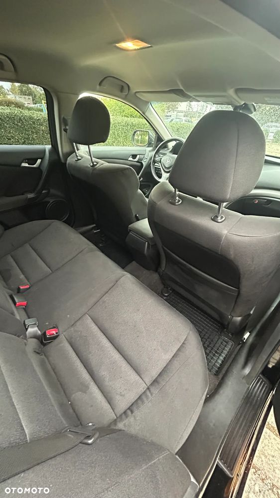Honda Accord 2.0 Comfort - 11