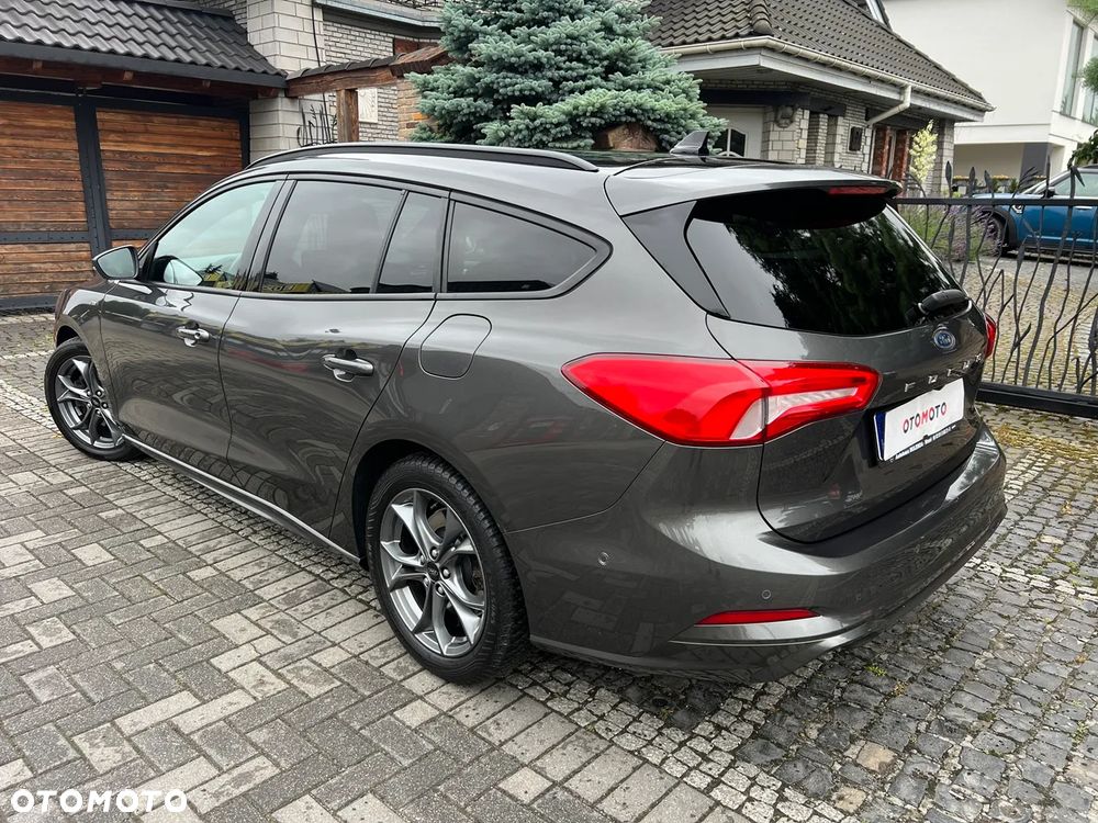 Ford Focus 1.0 EcoBoost STart-Stopp-System ST-LINE X - 8