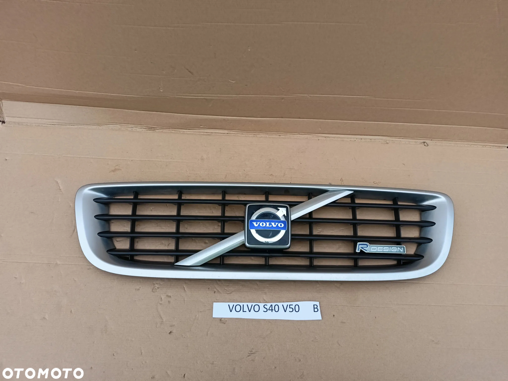Grill Atrapa Volvo S40 V50 07-12 R-design grill atrapa oryginał - 7