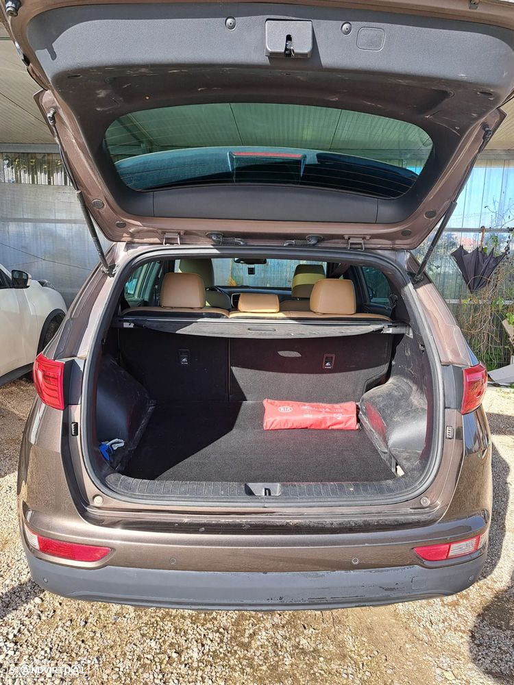 Kia Sportage 1.6 CRDI ISG SX — fotografia 2