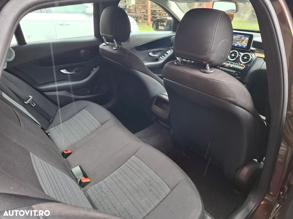 Mercedes-Benz C 220 CDI DPF Elegance - 8