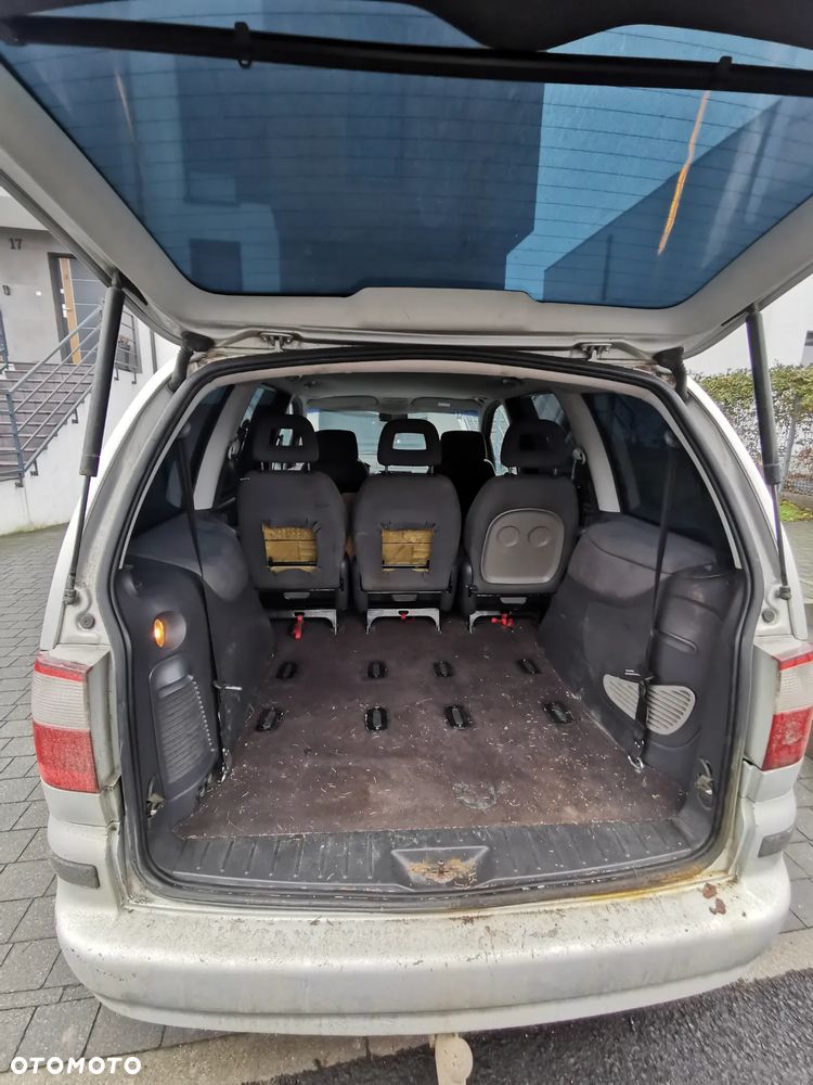 Ford Galaxy 1.9 TDI X - 3