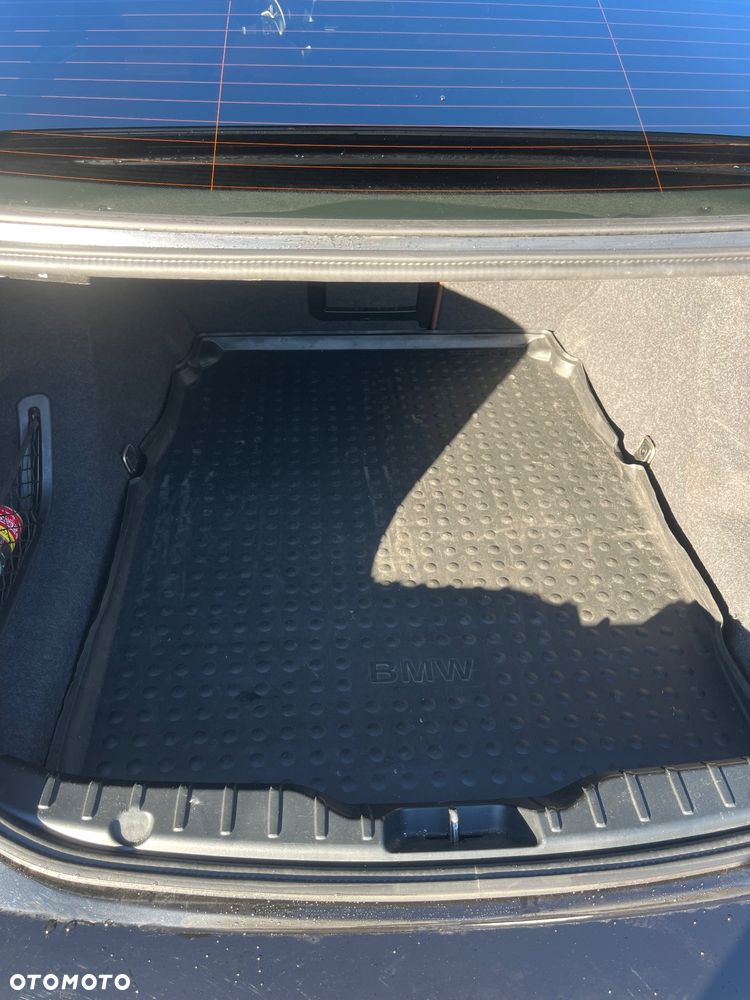 BMW Seria 5 530d xDrive - 13