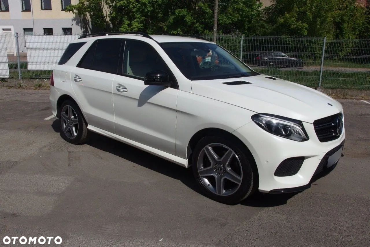 Mercedes-Benz GLE 350 d 4-Matic - 6