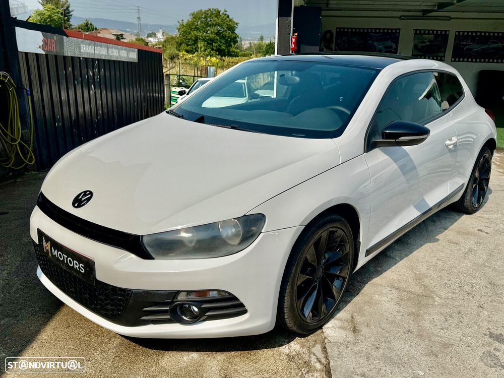 VW Scirocco 2.0 TDI Sport - 25