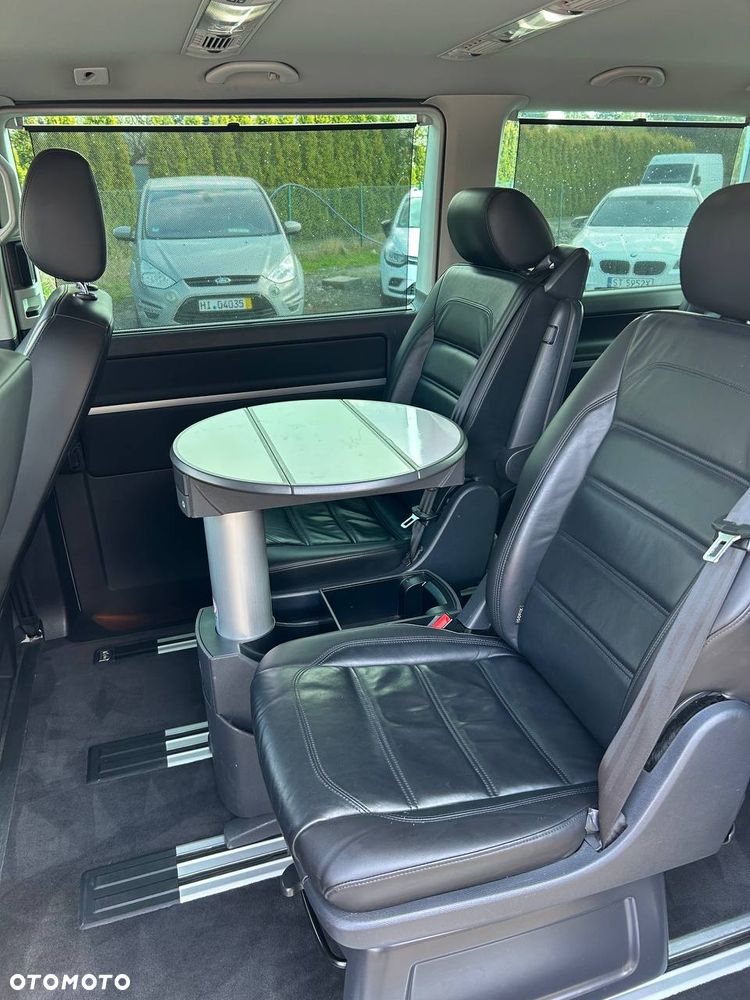 Volkswagen Multivan 2.0 TDI L1 Highline DSG - 12
