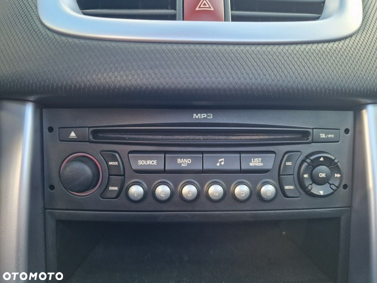 Peugeot 207 CC 120 VTi Active - 21