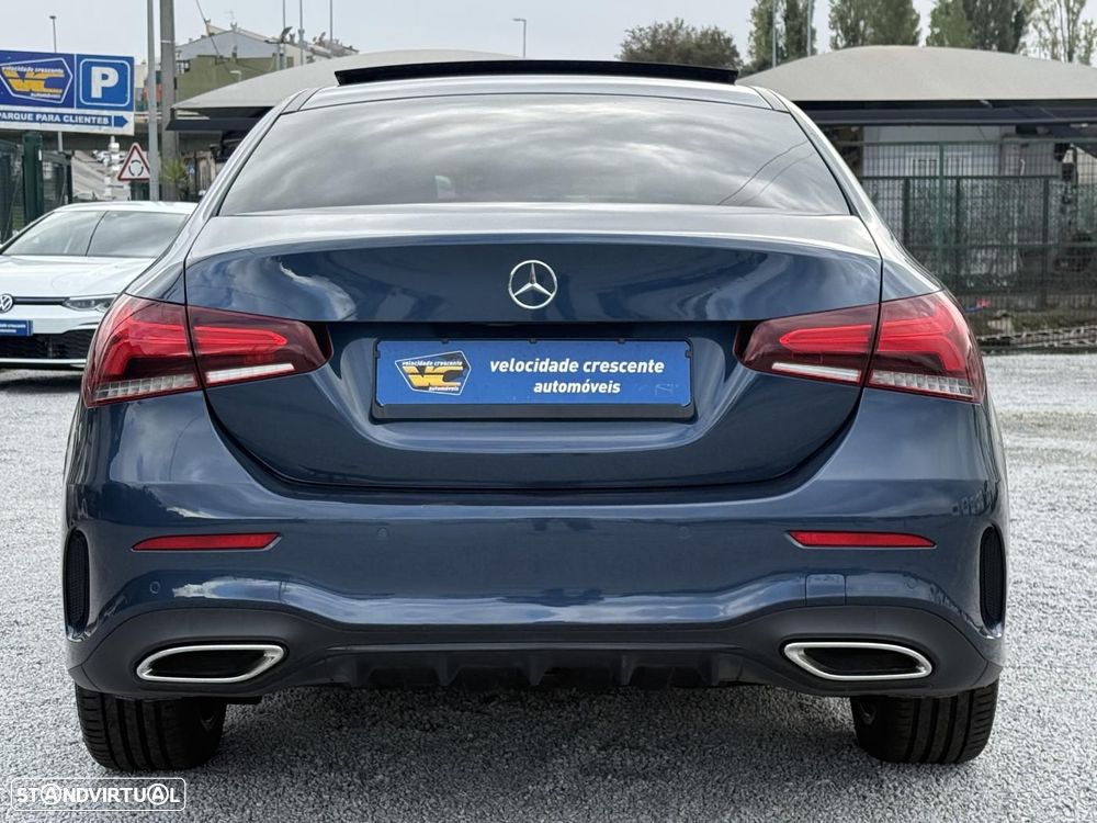 Mercedes-Benz A 250 Limousine e AMG Line - 13