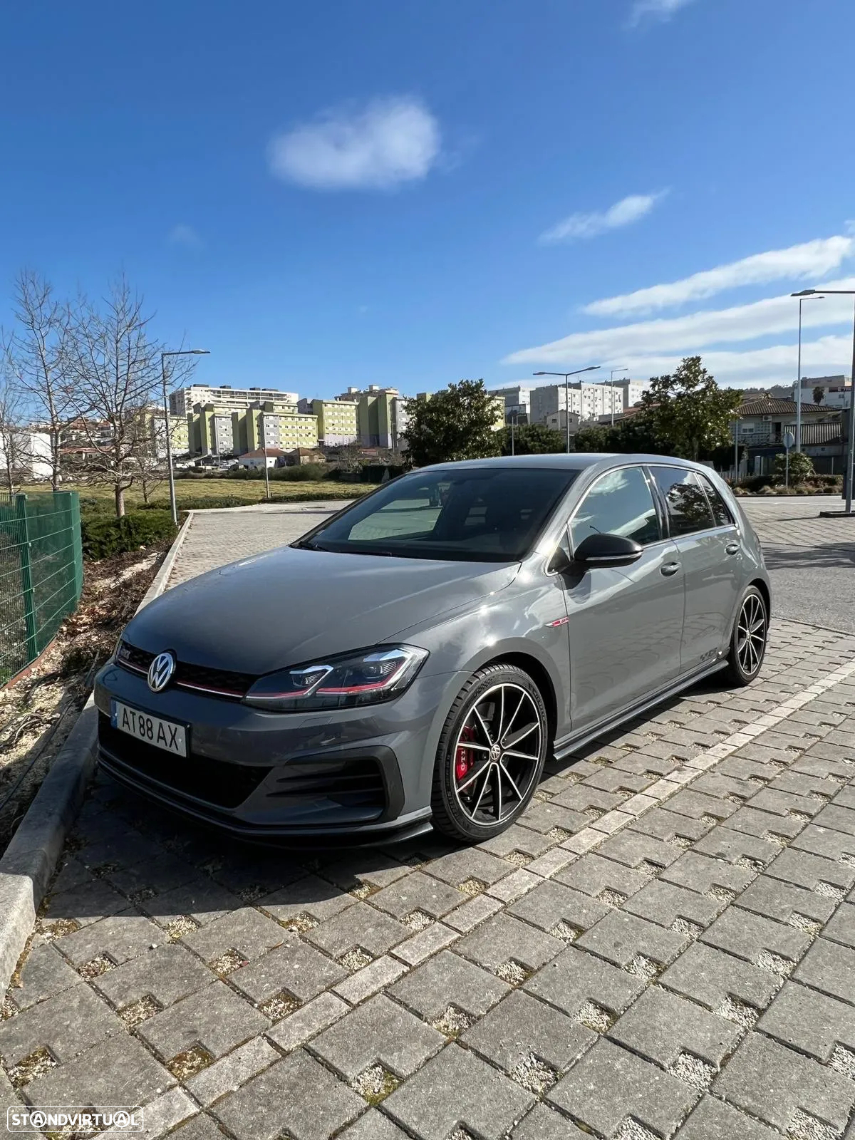 VW Golf 2.0 TSI GTi TCR DSG - 8