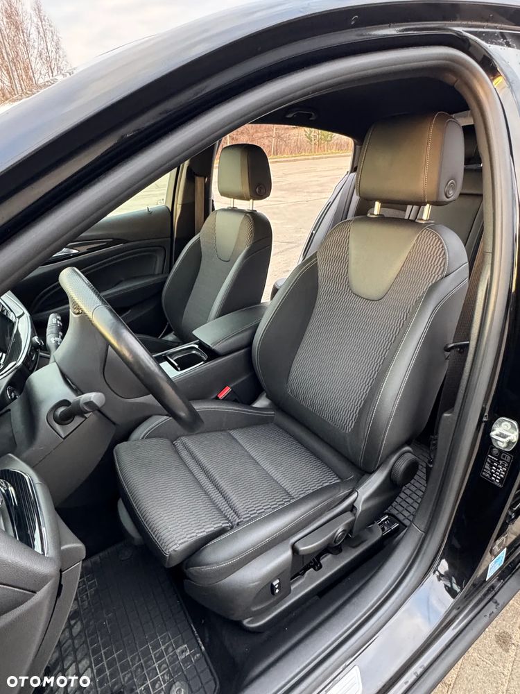 Opel Insignia 2.0 4x4 Innovation - 5