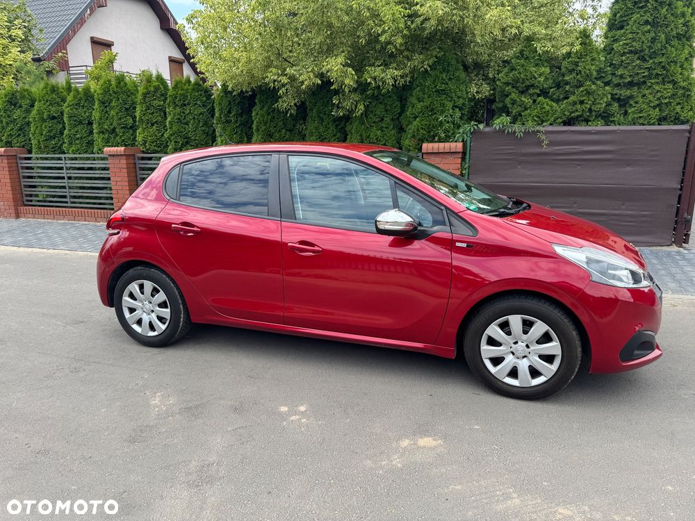 Peugeot 208 82 VTI Style - 4