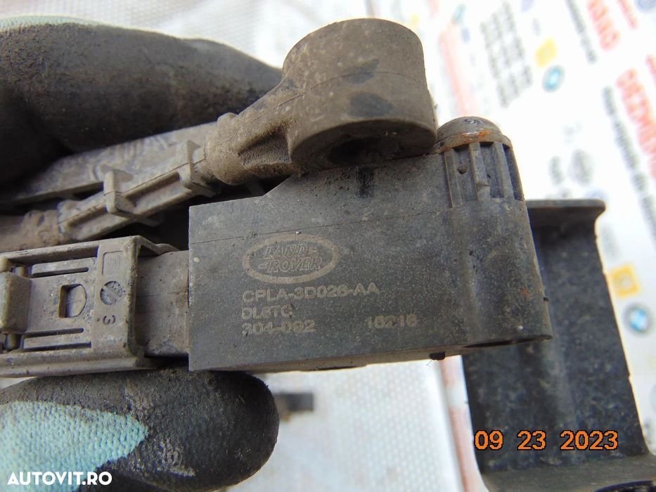 Senzor nivel suspensie Range Rover sport l494 an 2013-2022 senzor pern - 3
