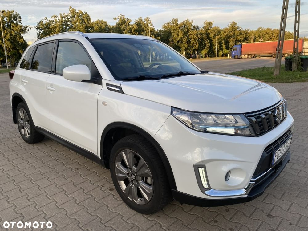 Suzuki Vitara 1.5 Dualjet Hybrid AGS Comfort+ - 3