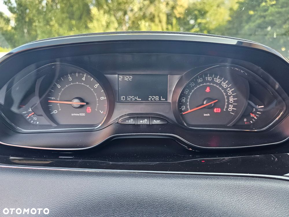 Peugeot 208 68 VTI Access - 17