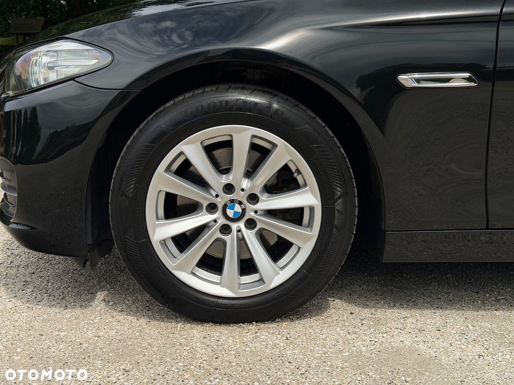 BMW Seria 5 520d - 31