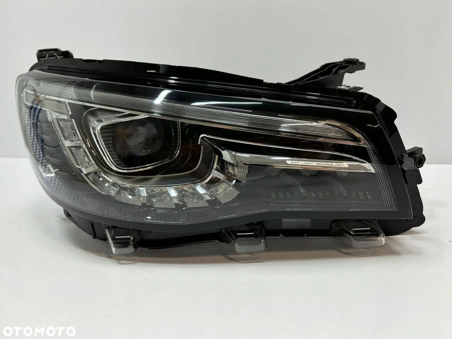 MG HS Lampa Prawa Przód Przednia 10831602 - 3