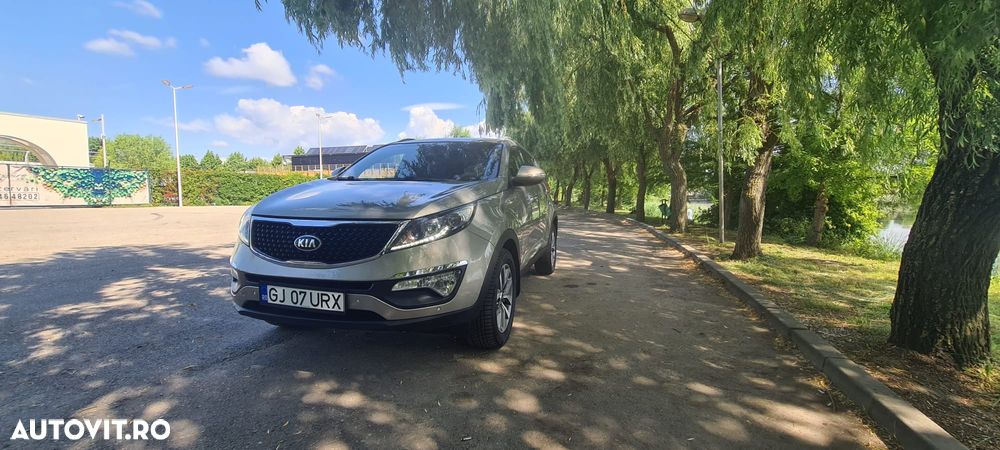 Kia Sportage 2,0 CRDI AWD Dream-Team Edition - 1