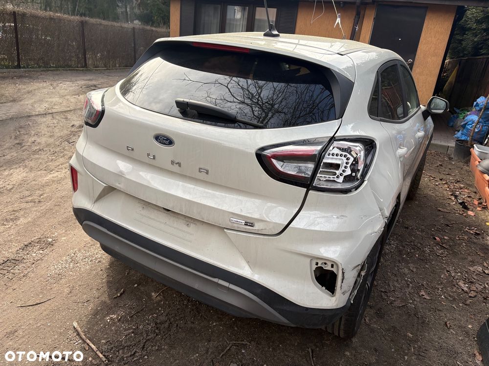 Ford Puma 1.0 EcoBoost Hybrid TITANIUM - 16