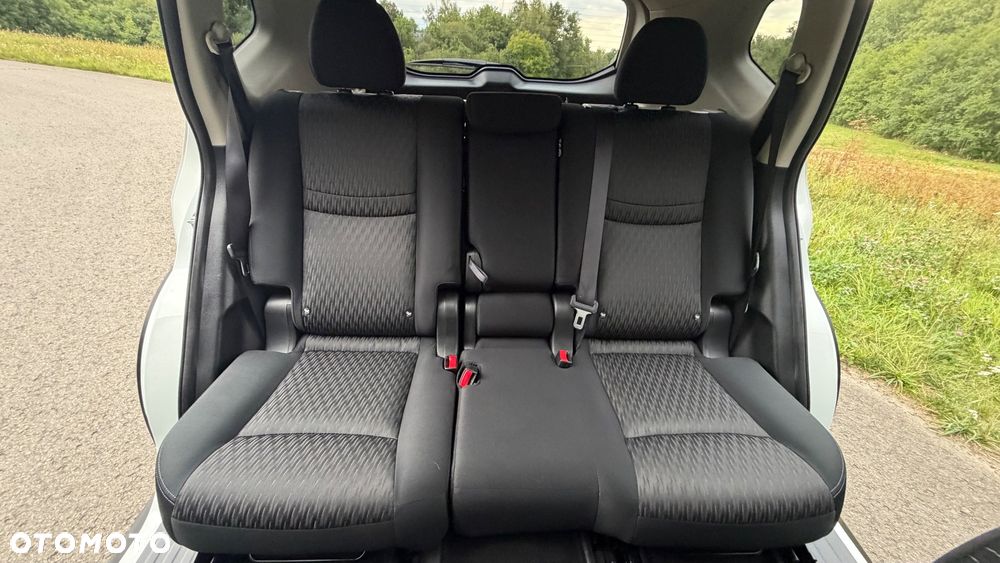 Nissan X-Trail 1.3 DIG-T N-Connecta - 32