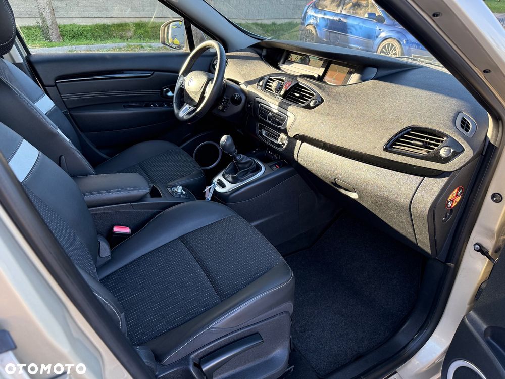 Renault Scenic TCe 130 Dynamique - 12