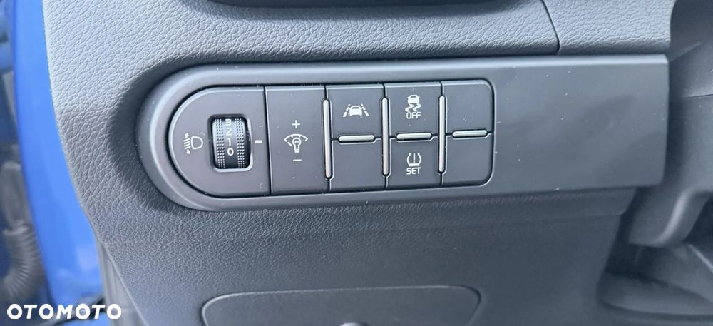 Kia Ceed 1.4 T-GDI L Business Line - 23