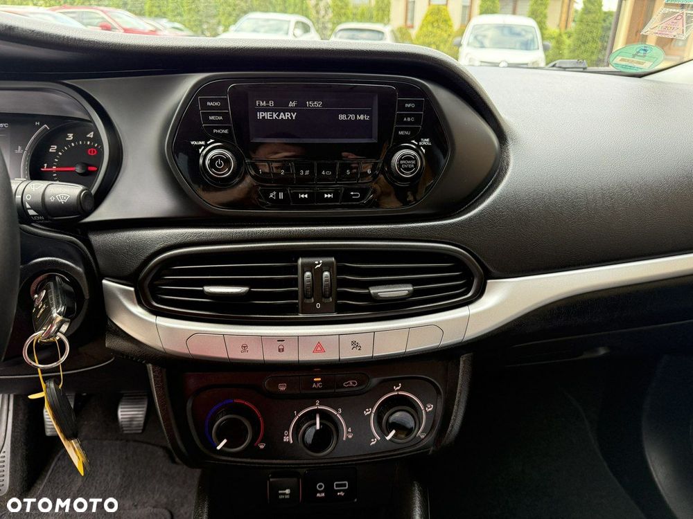 Fiat Tipo 1.4 16v Pop - 16