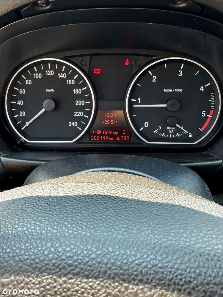 BMW Seria 1 - 14