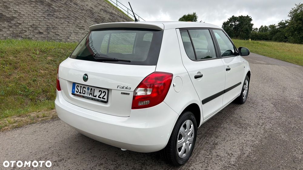 Skoda Fabia 1.4 MPI FAMILY - 12