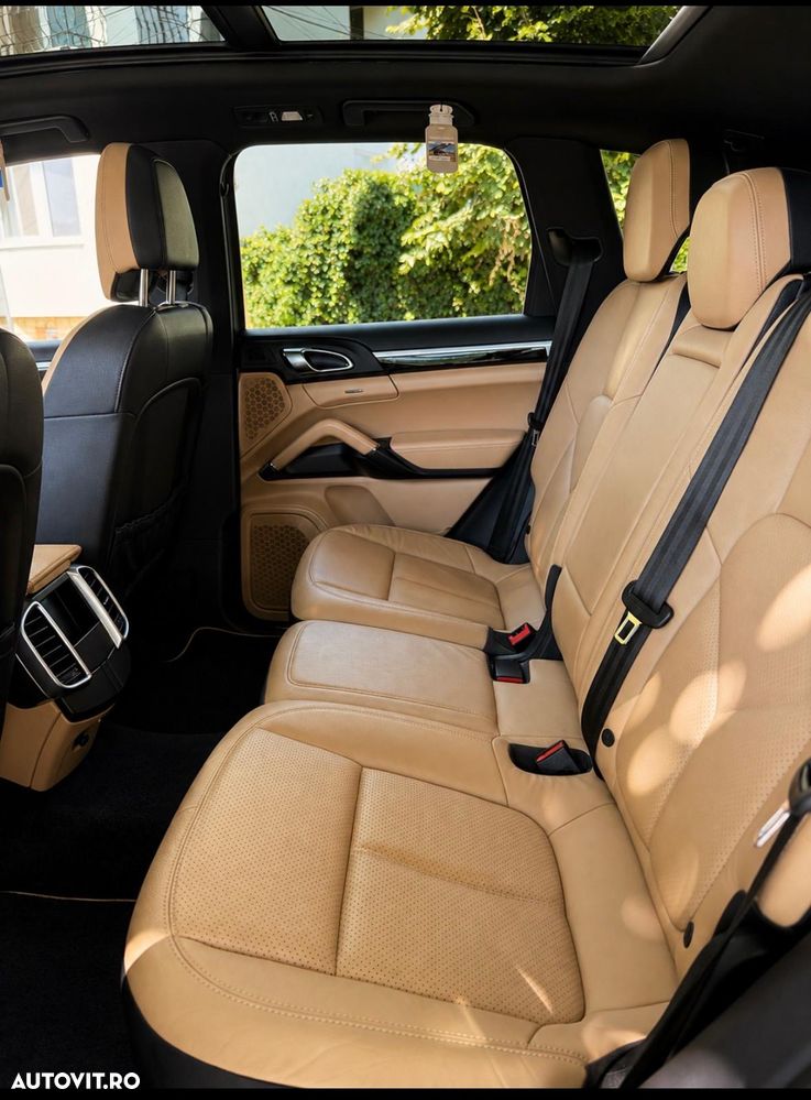 Porsche Cayenne Platinum Edition - 5