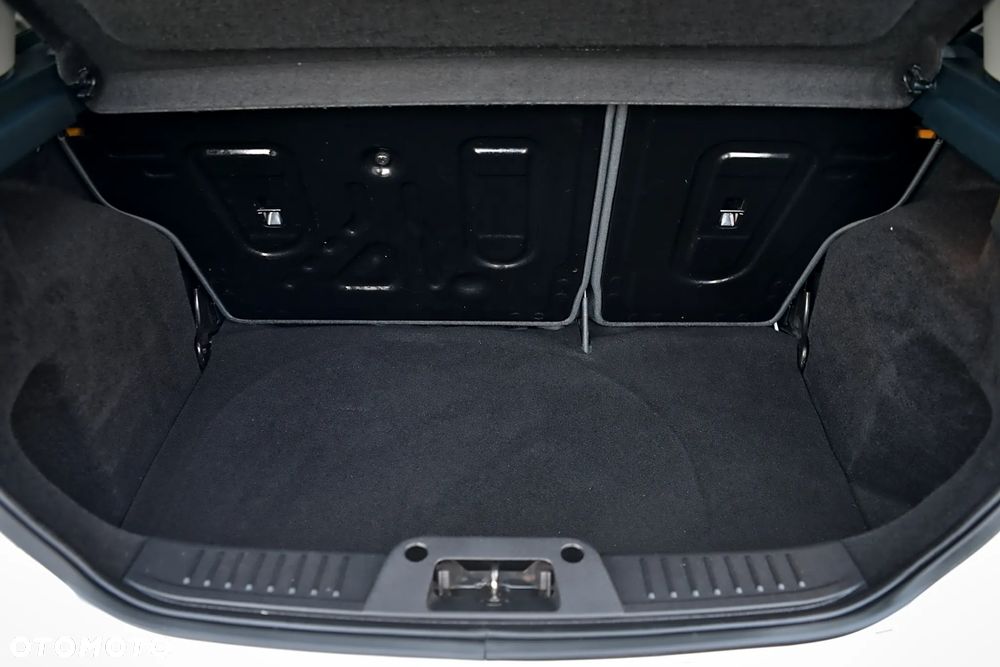 Ford Fiesta 1.25 Ambiente - 39