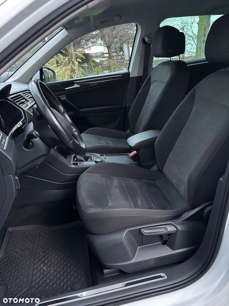 Volkswagen Tiguan 2.0 TDI SCR 4MotION DSG Elegance - 11
