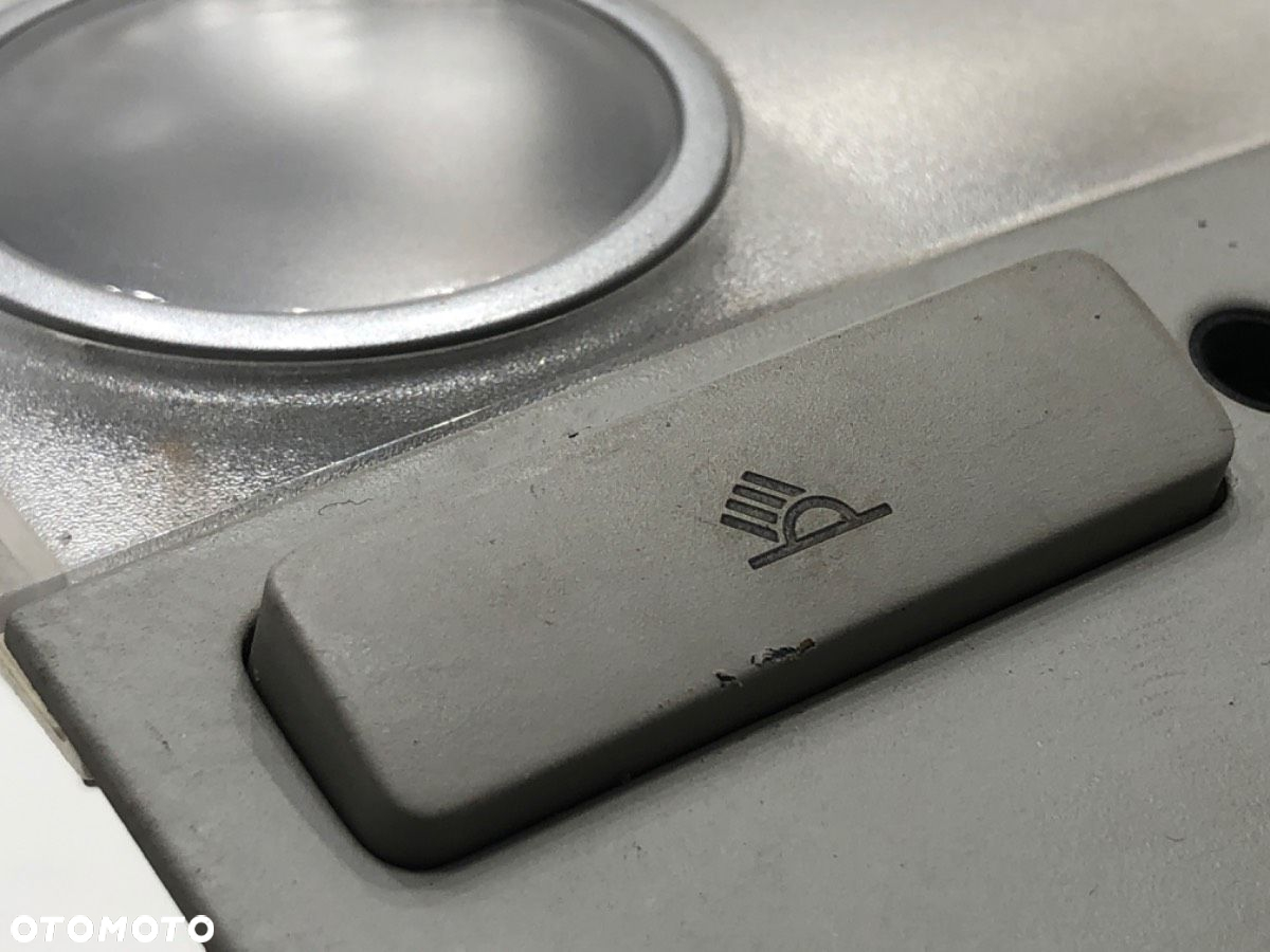 LAMPA SUFITOWA - 149.00 PLN - VW PASSAT B6 (3C2) 2005 - 2010 1.9 TDI 77 kW [105 KM] olej napędowy - 4