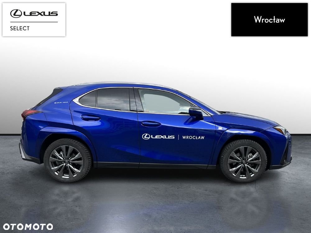 Lexus UX - 6