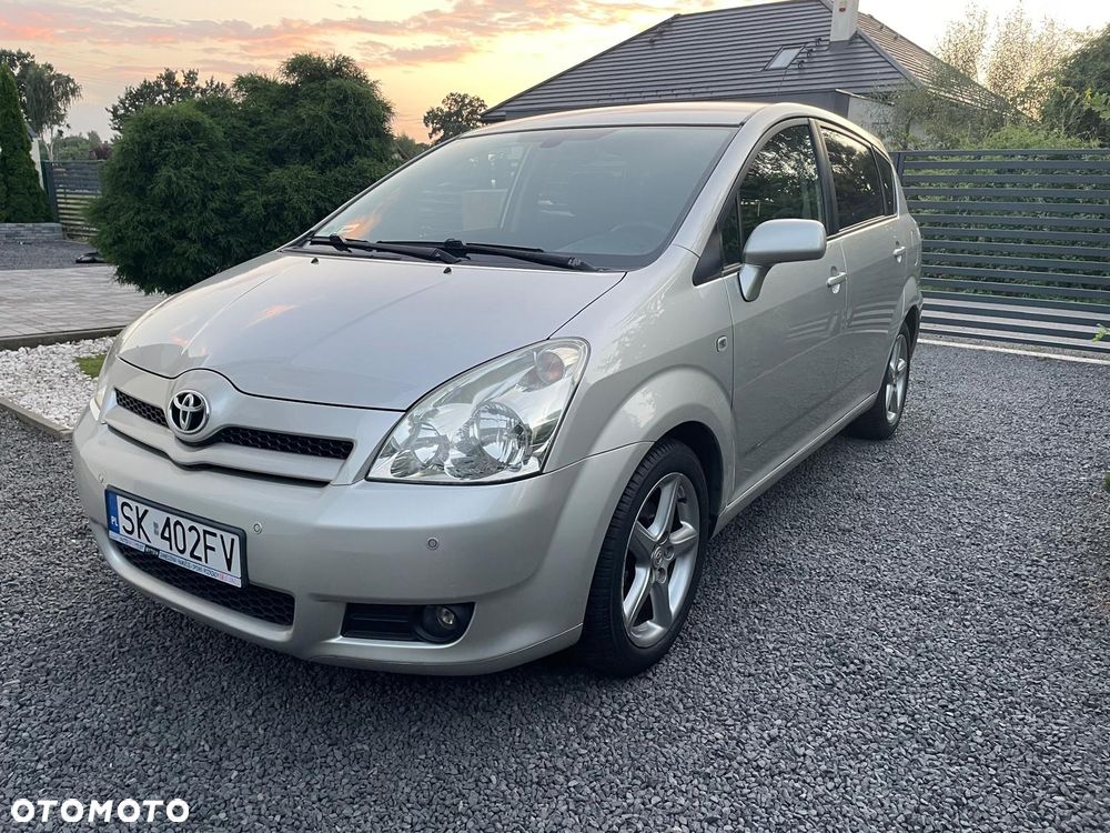 Toyota Corolla Verso 1.8 Premium + 7os - 1