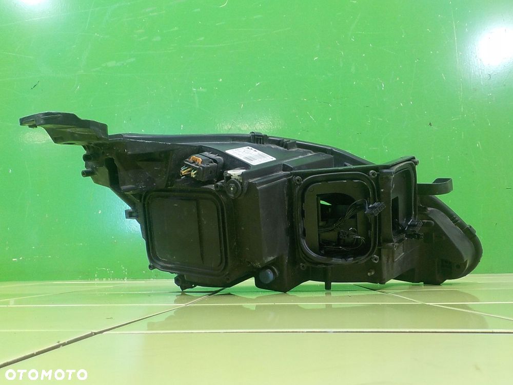308 II GT 1.2 B AUT 16r HB 5D lampa lewa przod FULL LED 9800546480 - 7