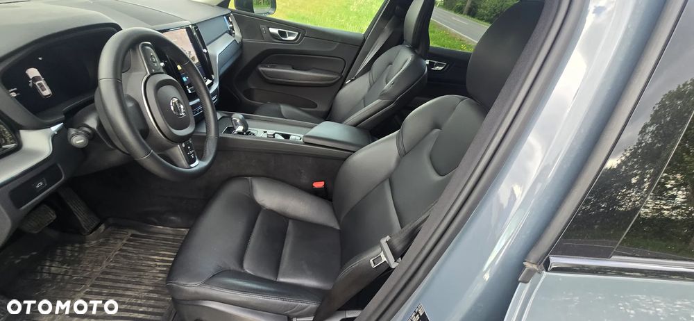 Volvo XC 60 B5 B Geartronic RDesign - 15