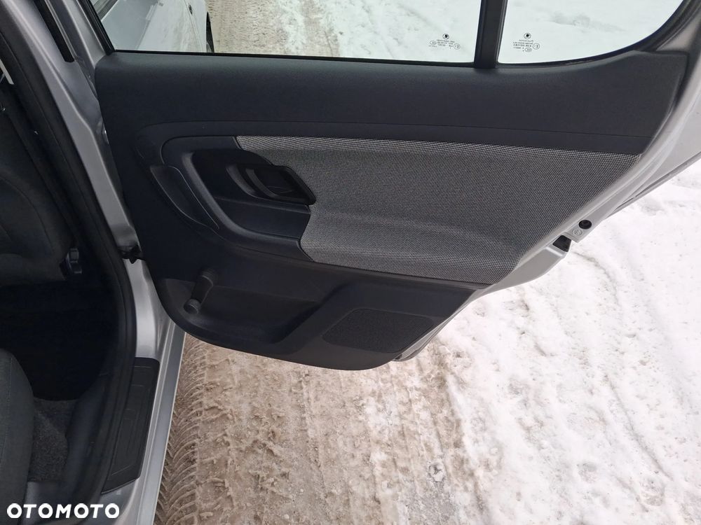 Skoda Fabia 1.2 HTP Classic - 21