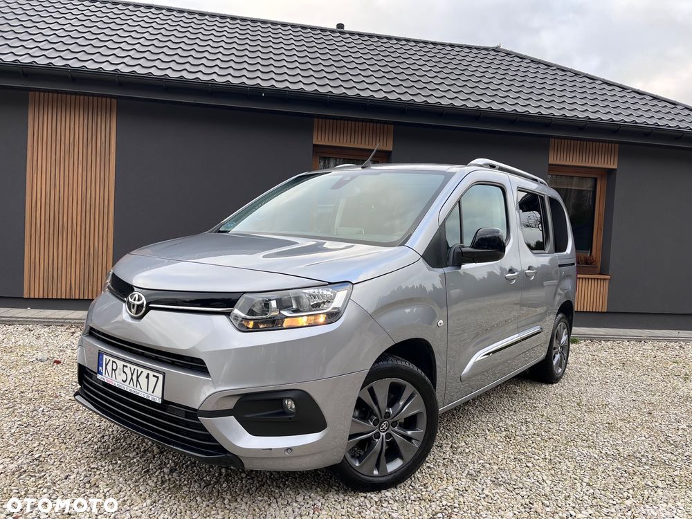 Toyota Proace City Verso 1.2 D-4T Family - 2
