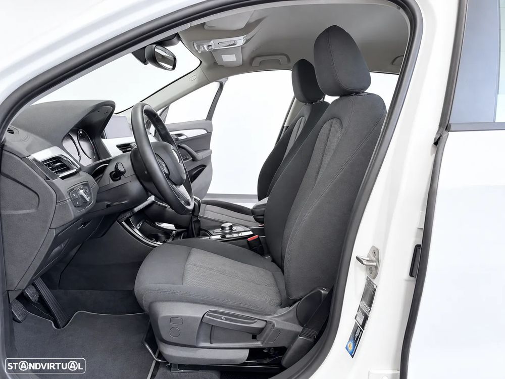 BMW X2 16 d sDrive Advantage - 35