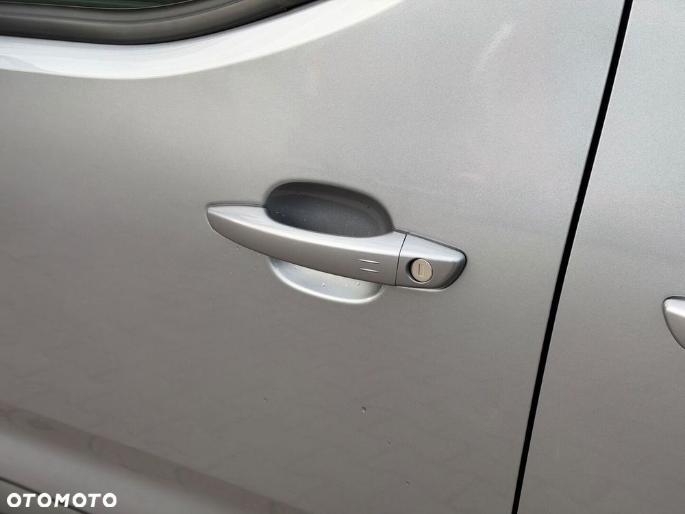 Citroën Berlingo XL 1.5 BlueHDI Shine S&S (7-os.) - 16