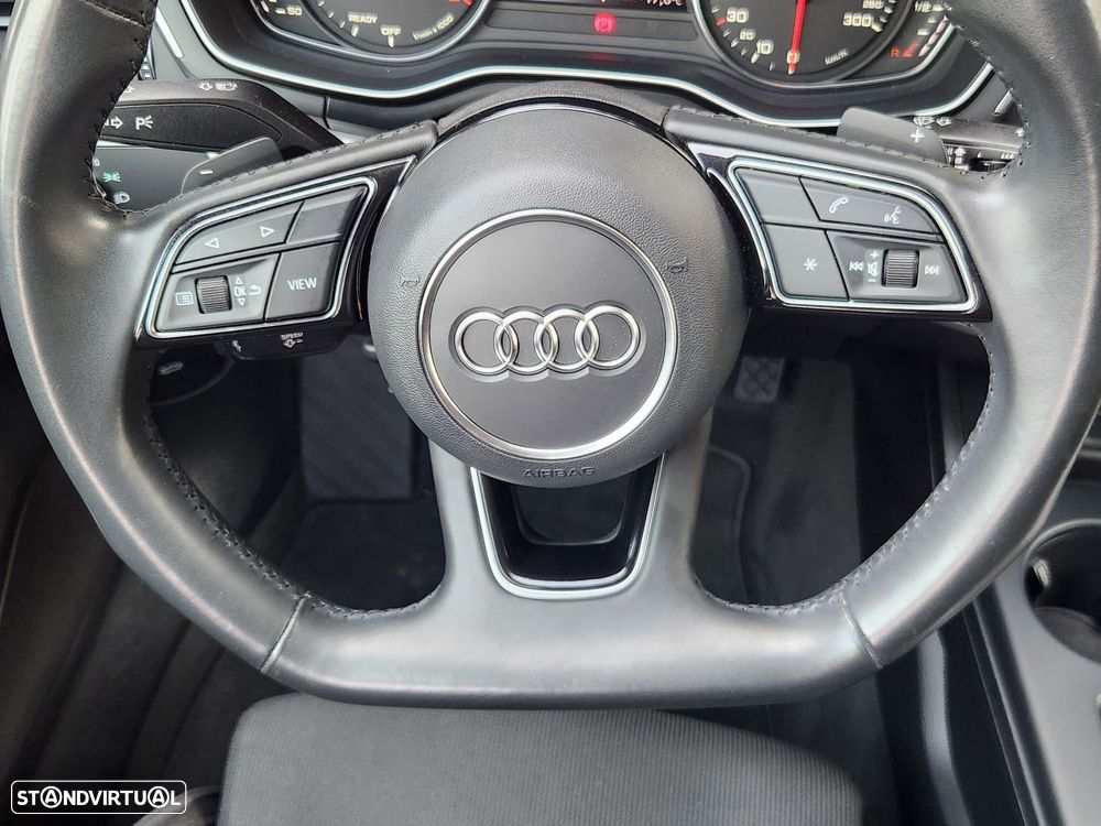 Audi A4 Avant 40 TDI S line S tronic - 25