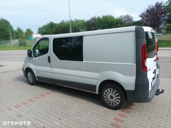Renault Trafic - 8