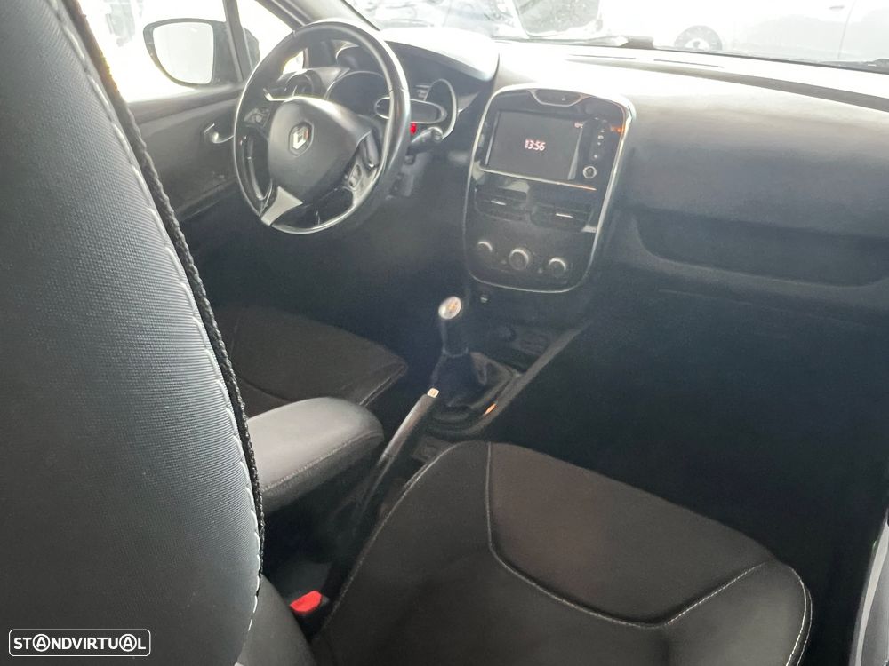 Renault Clio dCi 90 Dynamique - 23