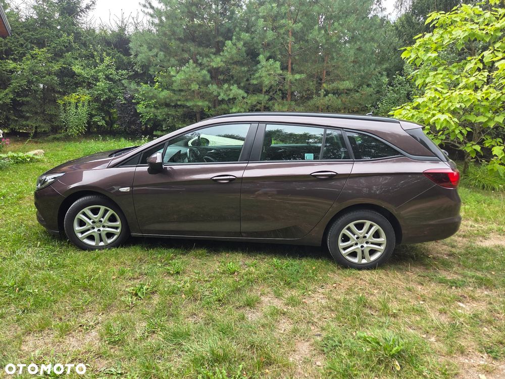 Opel Astra - 4