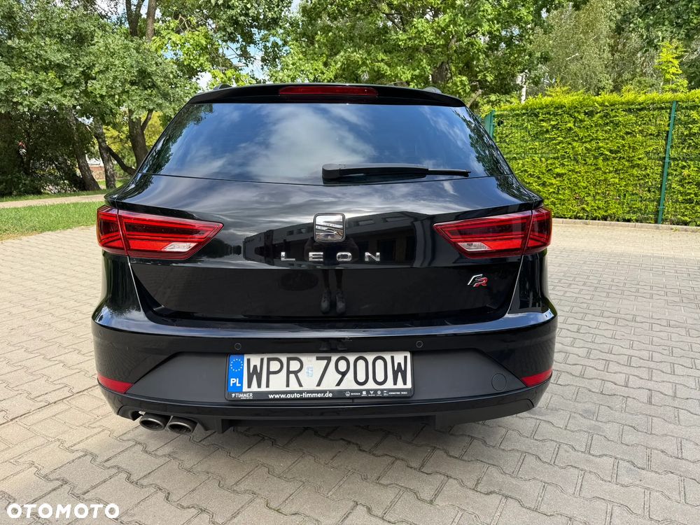 Seat Leon 2.0 TDI DPF DSG FR Black Matt Edition - 10